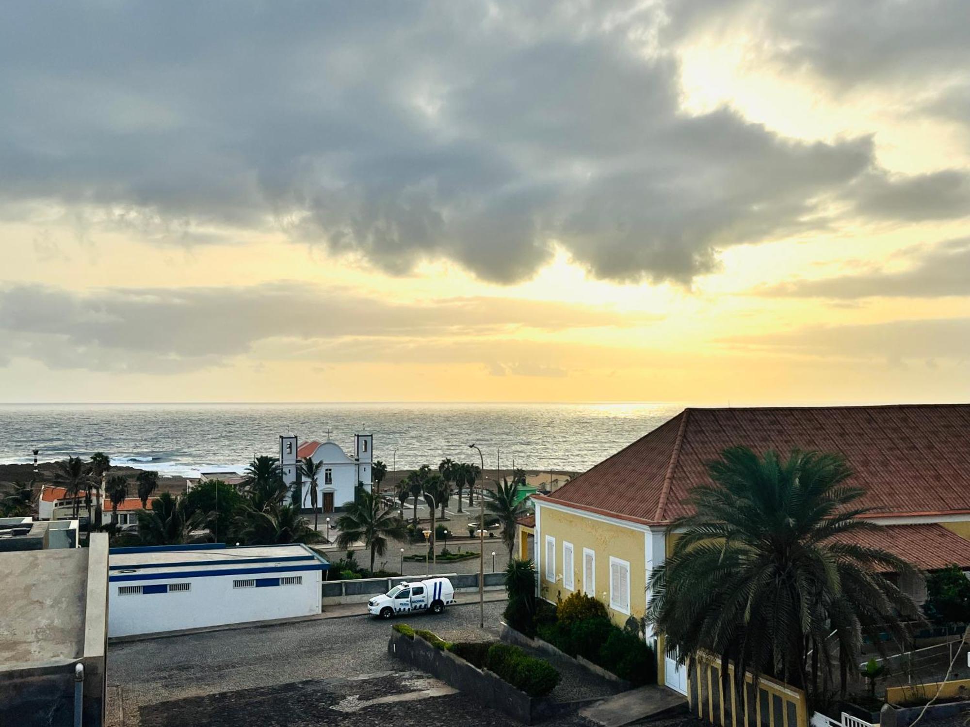 Casa Bb&Djassi Bed & Breakfast Ponta Do Sol Ngoại thất bức ảnh
